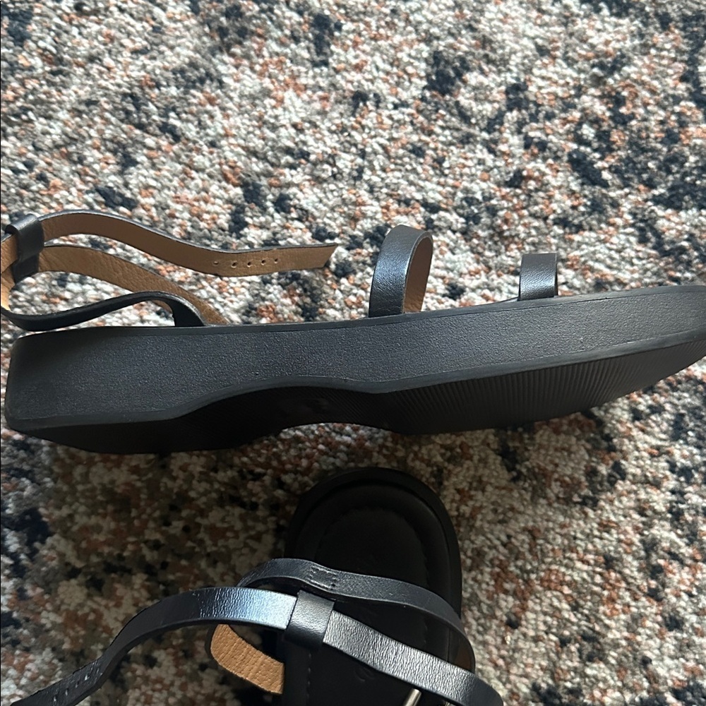 Madewell Birdie Double Strap Platform Sandal - Picture 4 of 4
